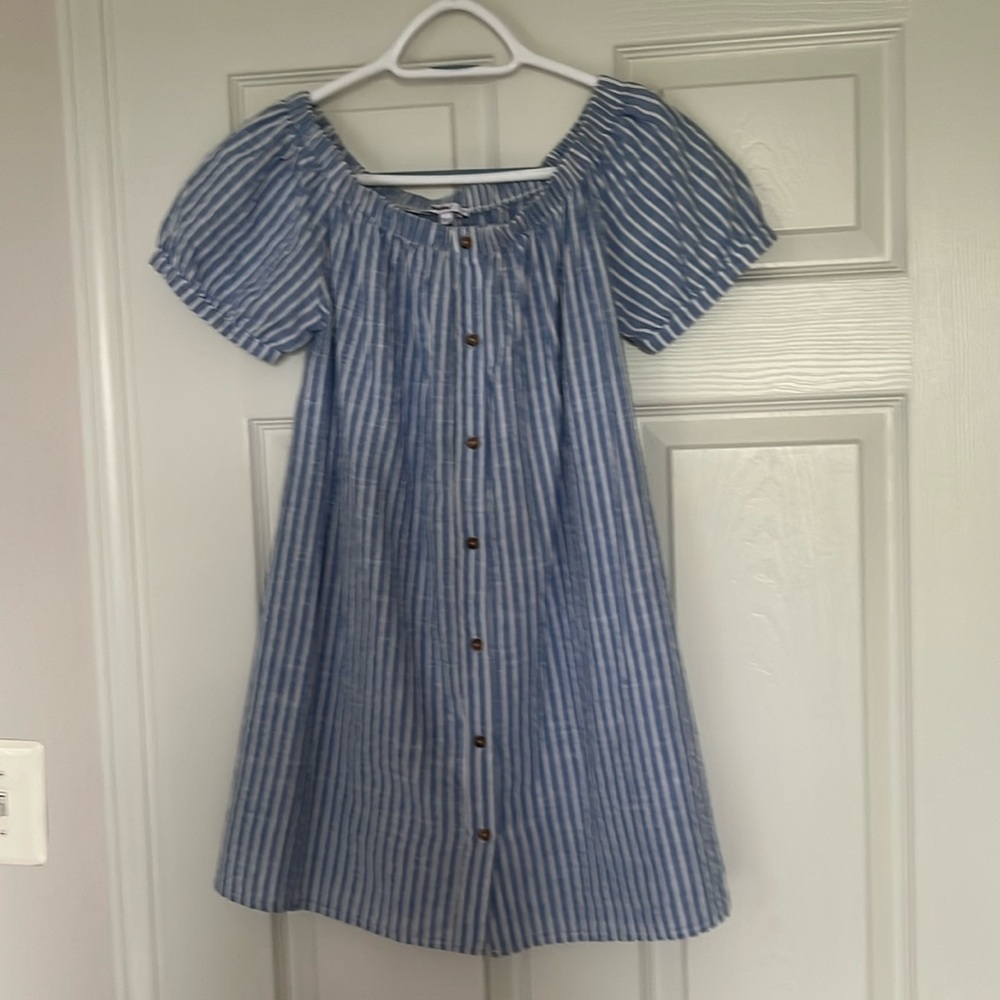 Subdued top blouse tunic Size medium